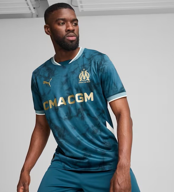 Marseille Home.jpg